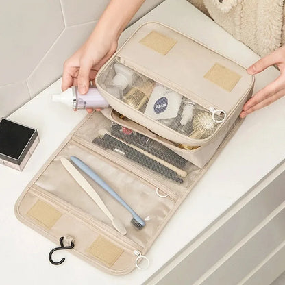 Make Up & Toiletries Bag